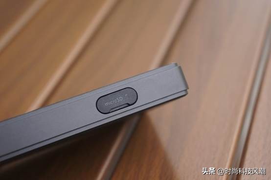 nw-a306索尼黑砖,索尼zx707和索尼黑砖二代对比