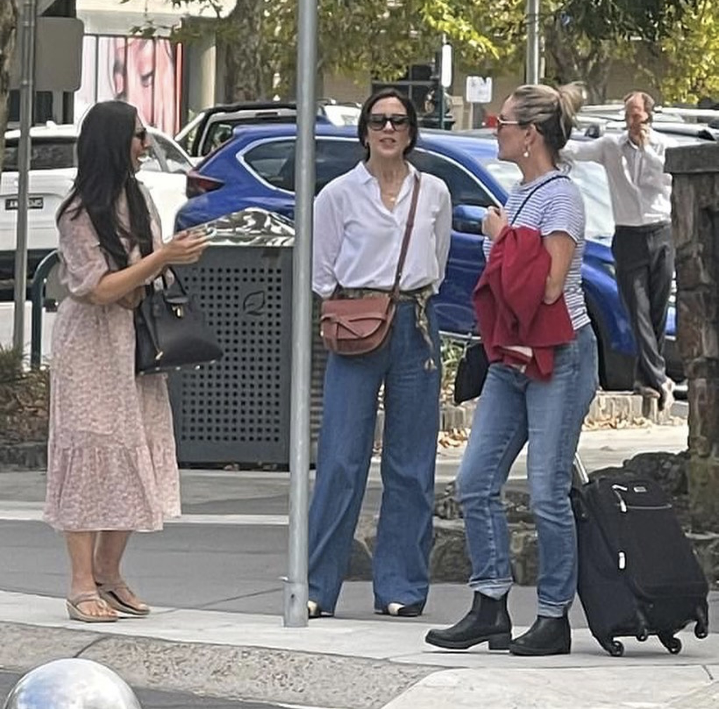 莱后六度垂青半身裙，不换思路换感觉，原来这就是“人穿衣”