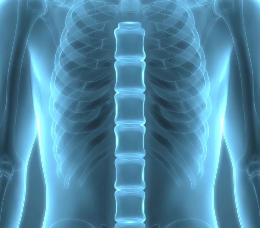 包装颜值／商业感固然重要／消费者观感、触感、情感等也需要重视