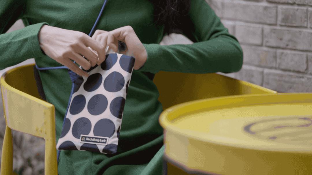 旧衣服真的不要扔这样改造美翻了,旧衣服不要扔这样改造美翻了