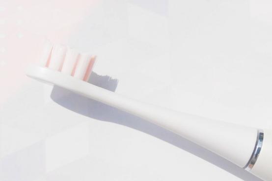 电动牙刷的危害副作用汇总,电动牙刷的危害弊端