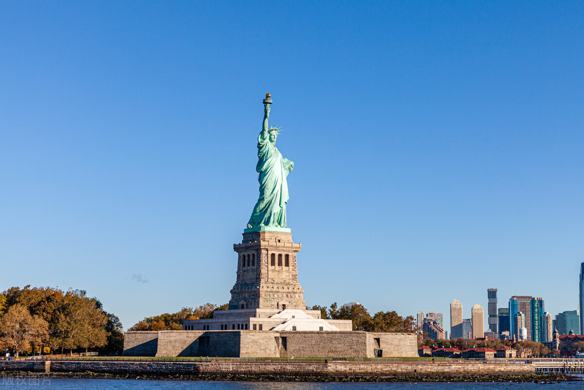 美玉米再便宜也不进口，还口出狂言等我国求购？给美国上了一课！