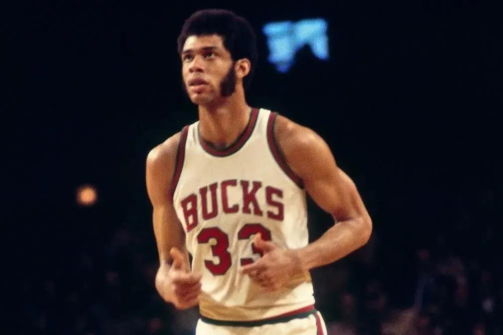 美媒评体坛球队历史排名,美媒列出了nba历史最重的十名球员