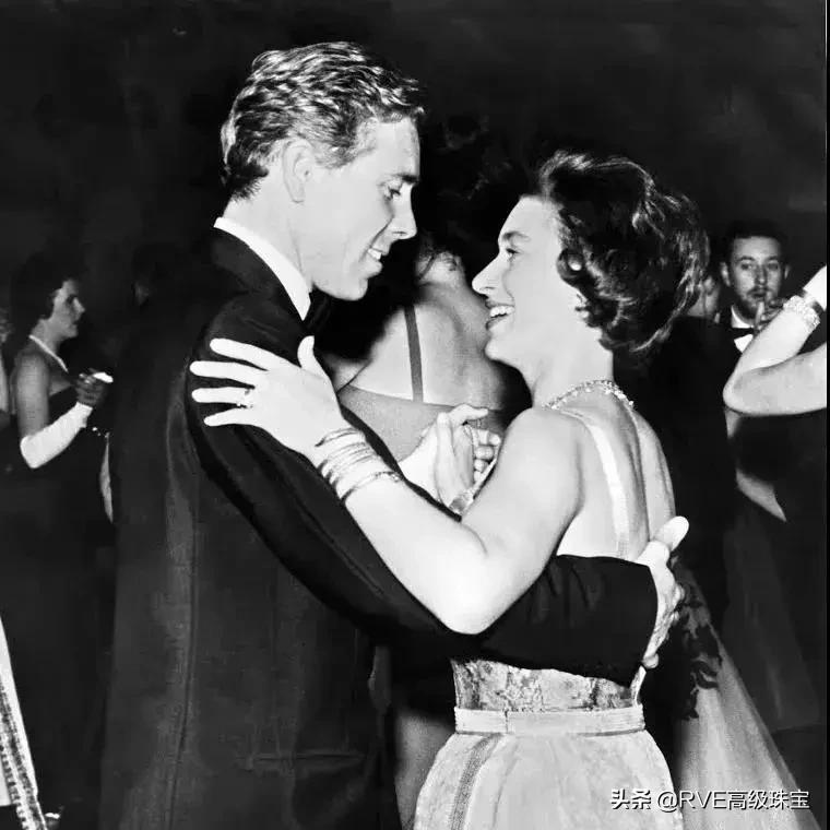 英国女王最新珠宝收藏,玛格丽特最贵的珠宝