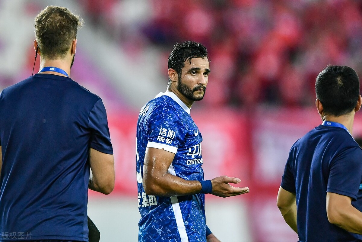 多拉多本人首次回应为何冲撞马宁,怎么看待多拉多冲撞马宁