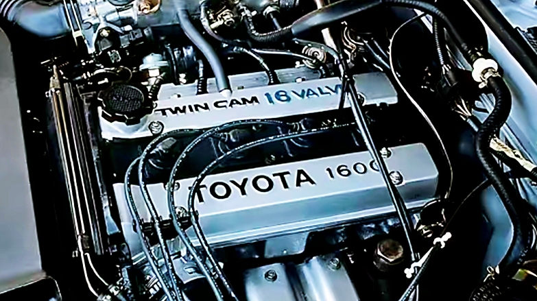 头文字d原车重现这才是真正的ae86,ae86头文字d同款内饰