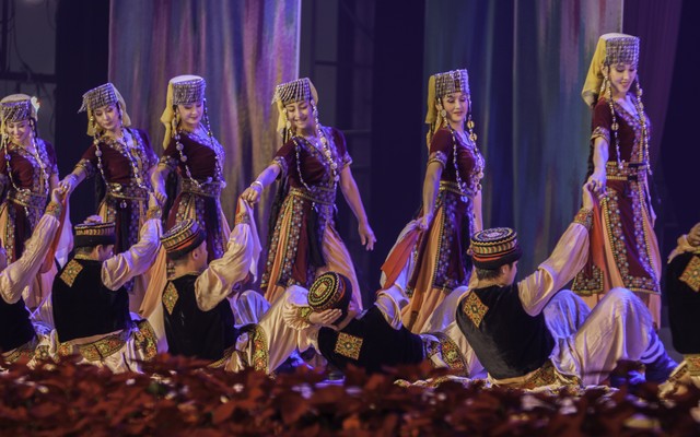 新疆男篮新赛季再迎强援赵睿,新疆新赛区男篮赛程