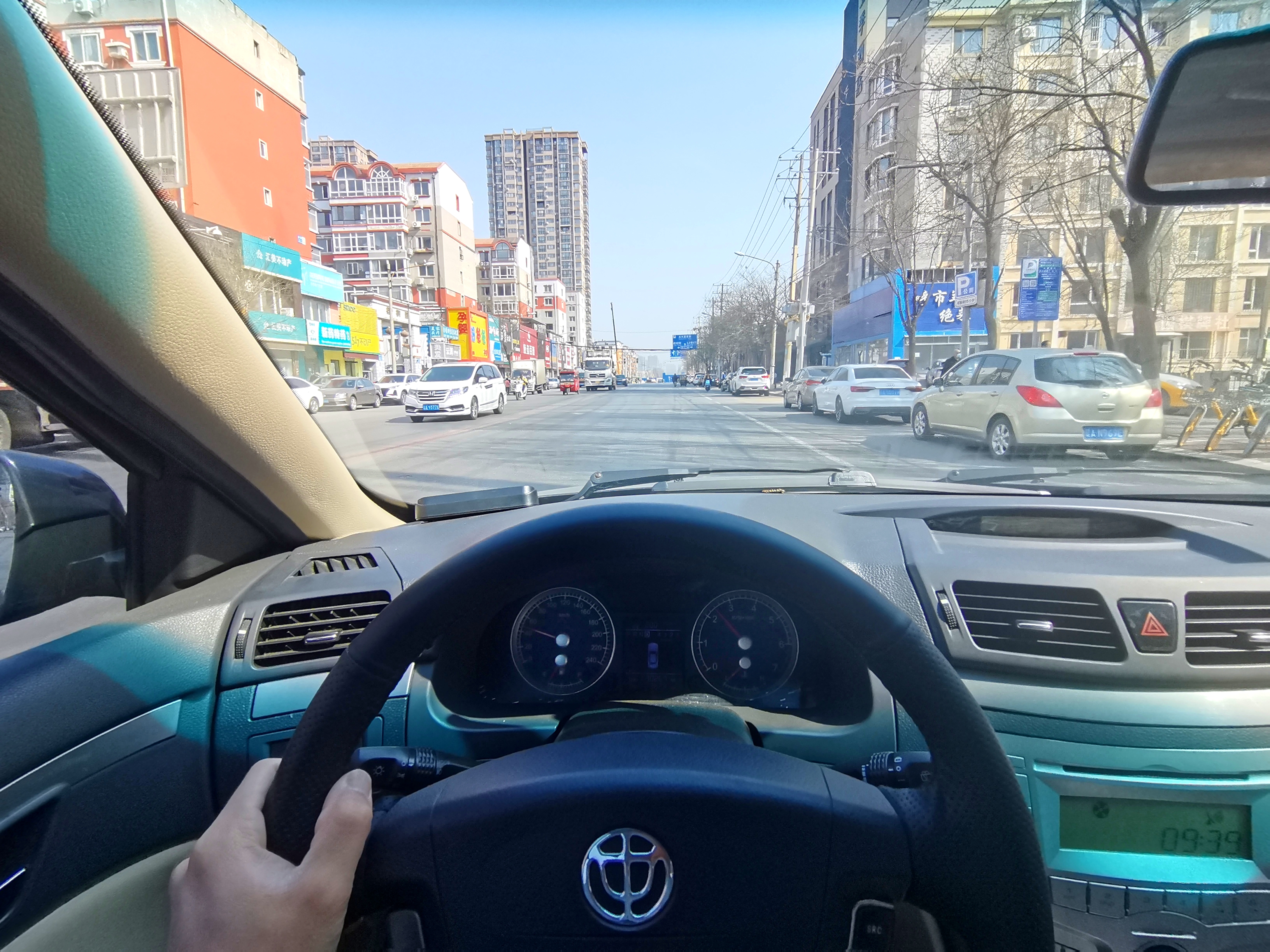 曾经辽沈大地的公务车王者，一起来看中华尊驰