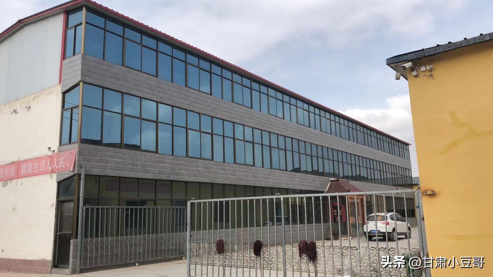 兰州一万平米厂房,兰州厂房办公楼出租