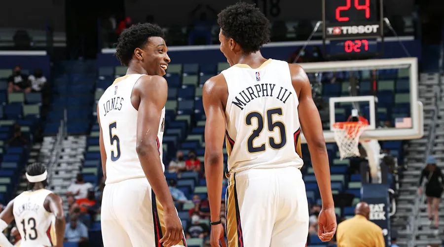 鹈鹕五巨头冲季后赛,鹈鹕大胜太阳掀翻全联盟第一