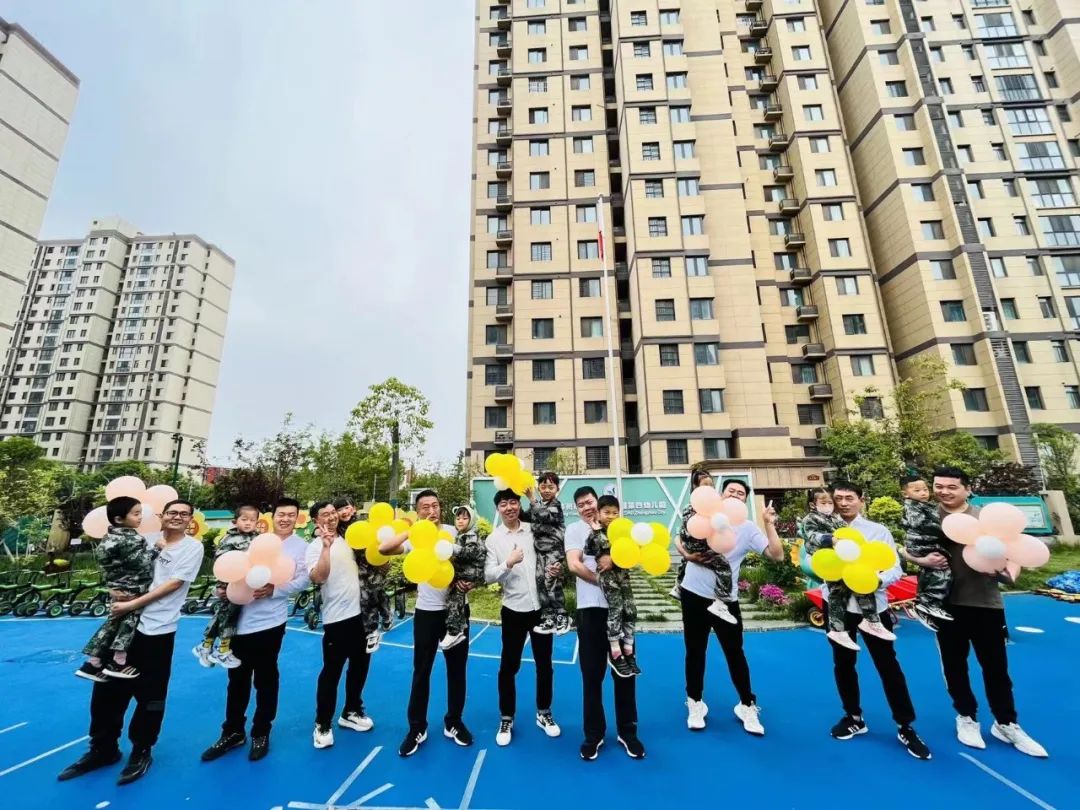 童心系国防共筑强军梦—郑东新区龙翔第四幼儿园春季亲子运动会