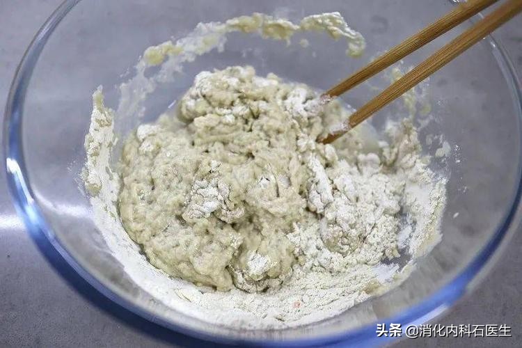 女子腹泻5个月,辗转4家医院,全院大会诊误诊,主任:馒头病