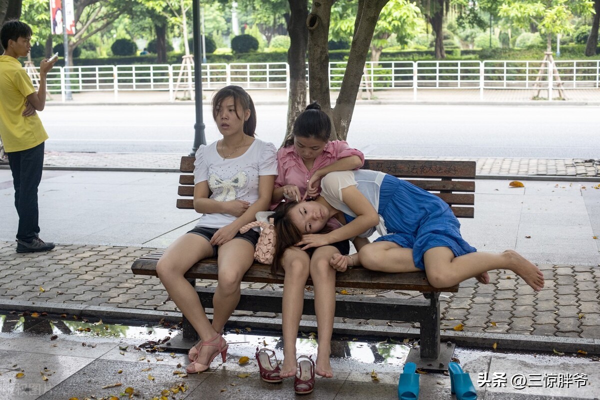 表妹三次婚姻却成了千万富翁,远房表妹结婚三年