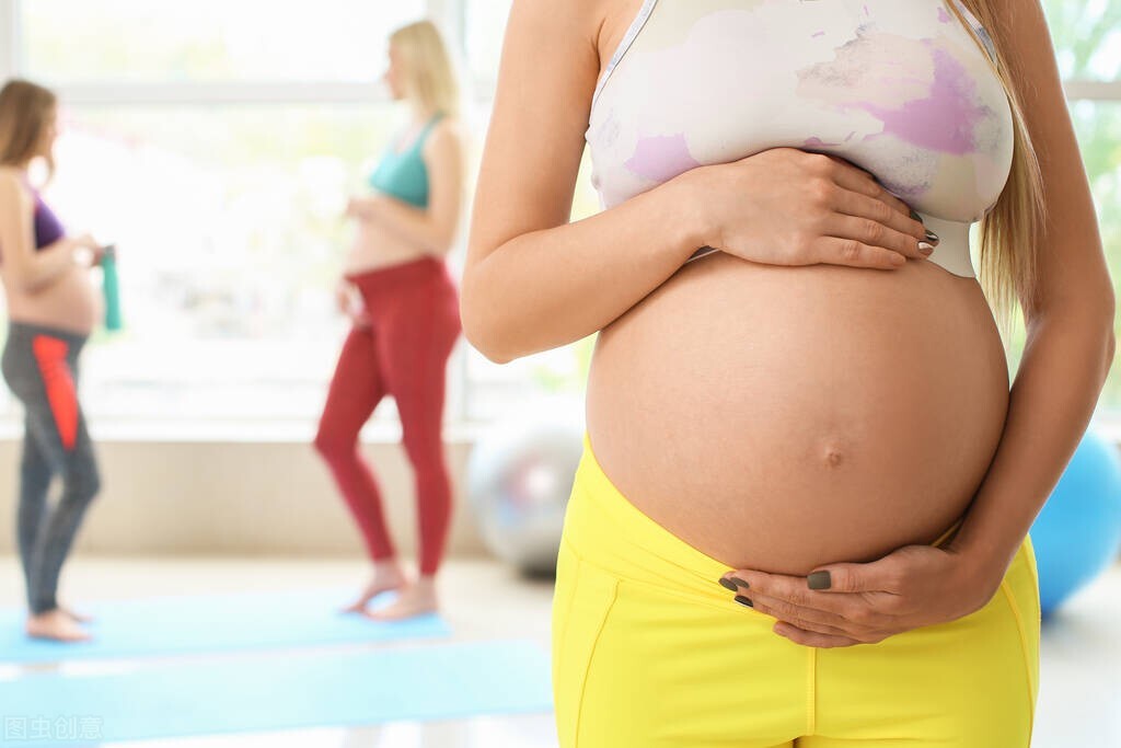 假胯宽骨头突出,假胯宽是骨头突出还是肉突出