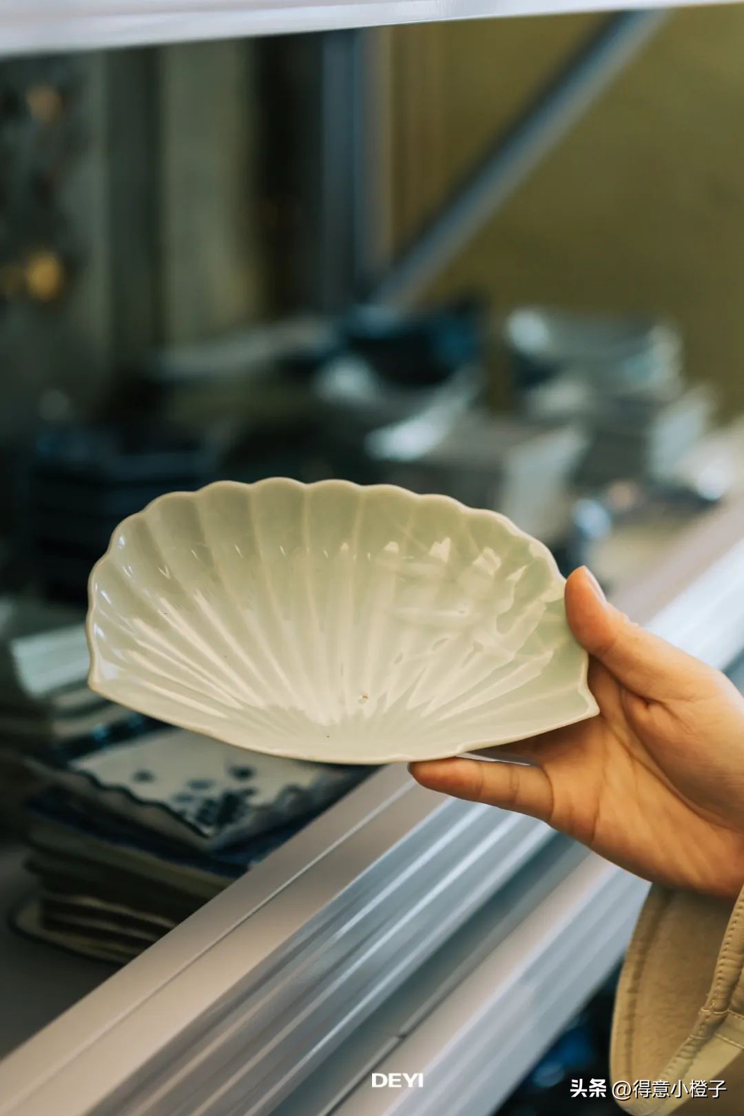 武汉这家藏在居民楼的瓷器仓库，从10元到万元，钱包兜不住！