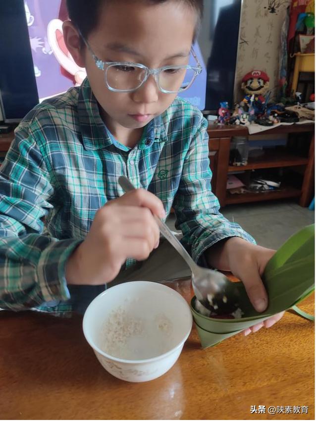 育传统美德扬爱国之心主题班会,育传统美德扬爱国之心诗词