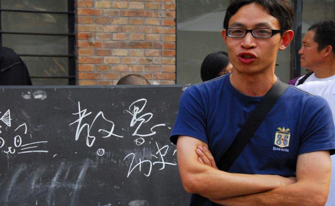 范跑跑地震逃跑是怎样被发现的,范跑跑地震逃跑时关门了吗