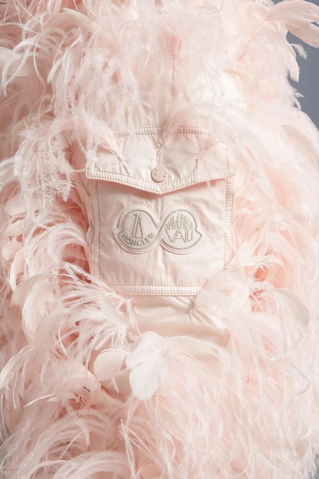 moncler羽绒服为什么好,moncler羽绒服属于什么档次