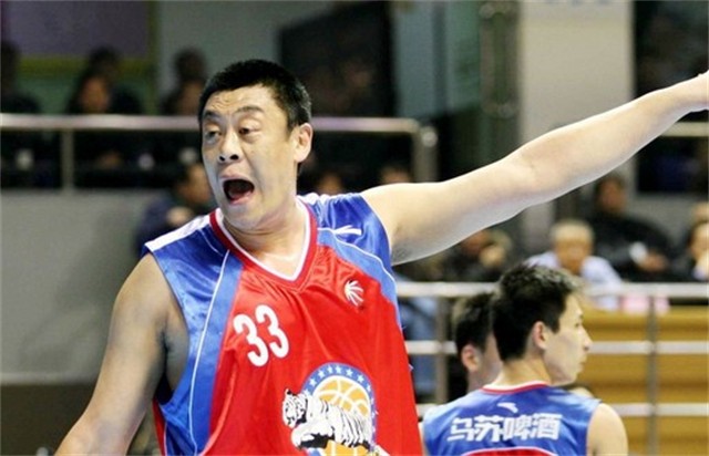 亚洲第一中锋单涛现状,男篮单涛