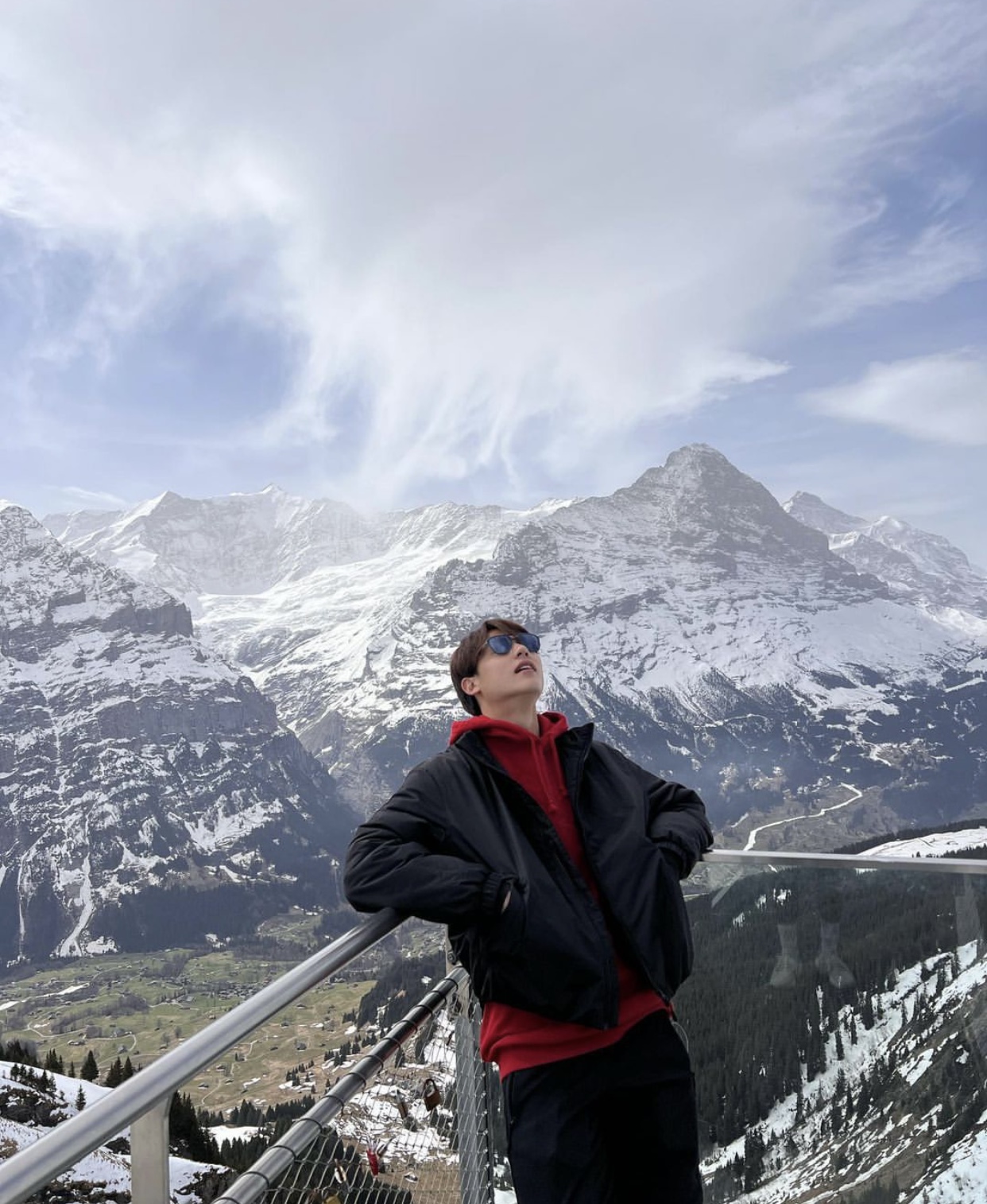 泰星mark腹肌,泰星mark私下穿搭