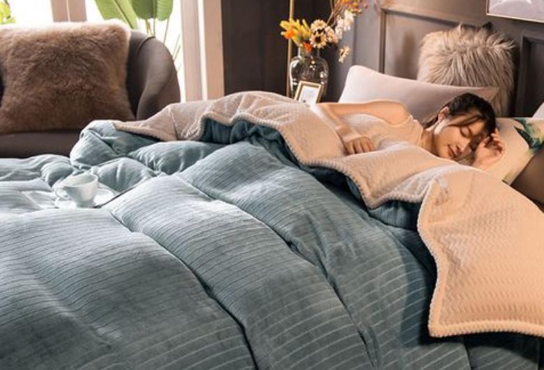 珊瑚绒毯哪种好,珊瑚绒毯好用吗