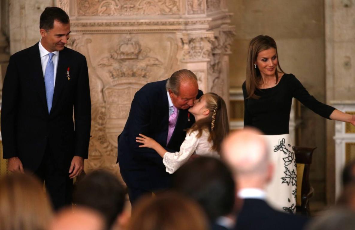 西班牙国王胡安卡洛斯离婚,西班牙前国王胡安卡洛斯子女