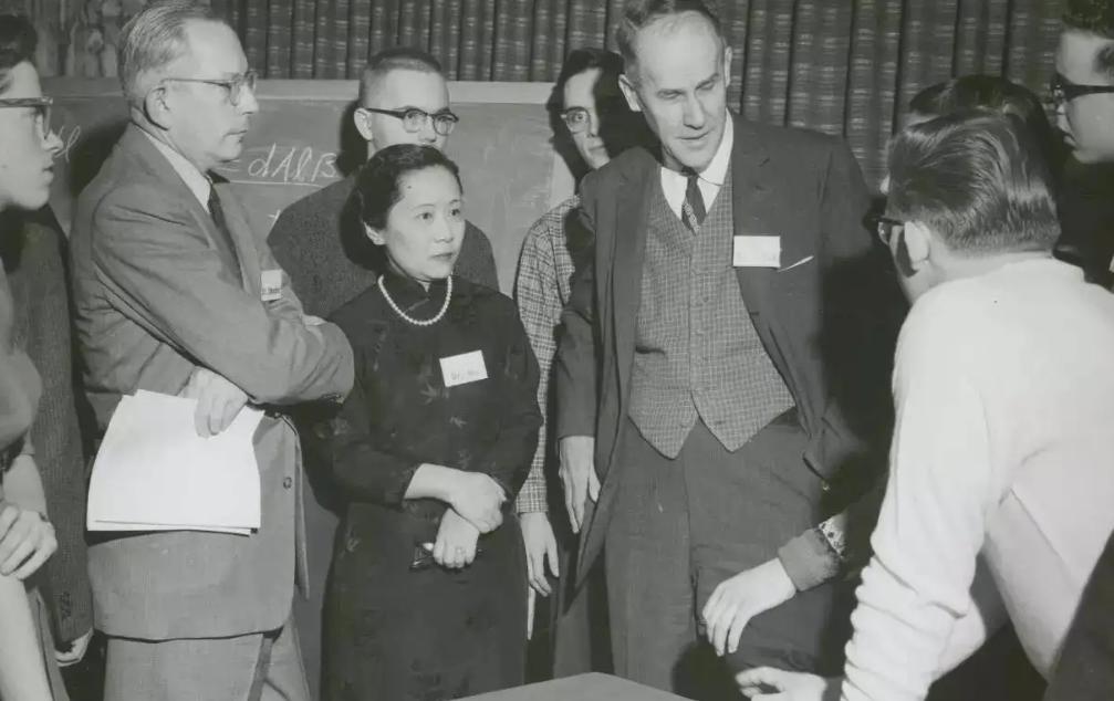 吴健雄登上美国永久纪念邮票封面,吴健雄原子弹