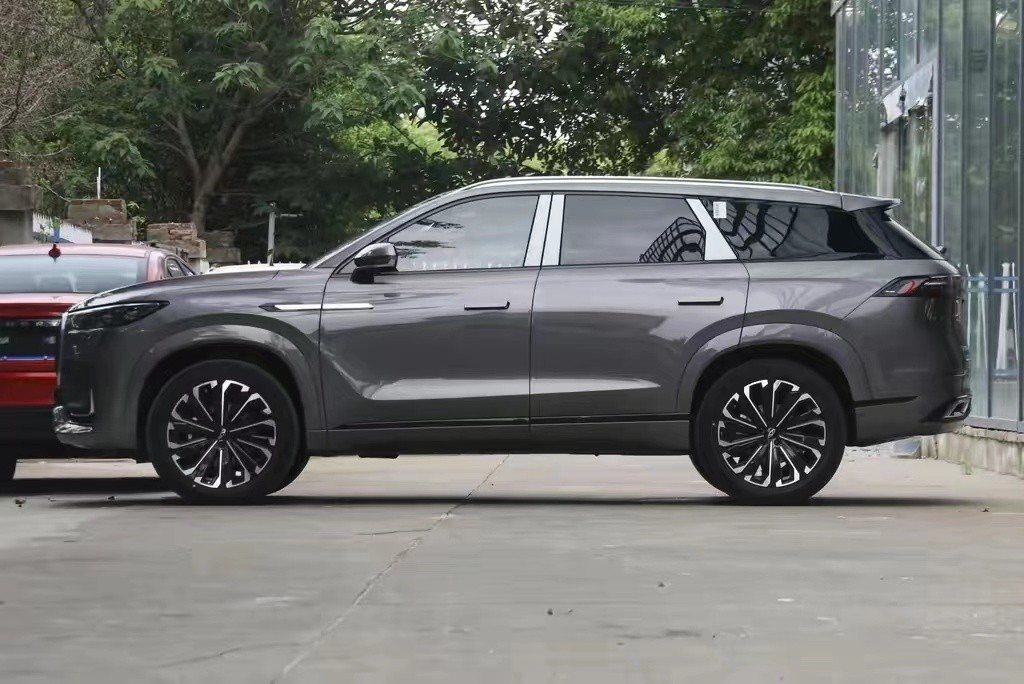 奇瑞最新款大型SUV2.0t,奇瑞下一代suv比瑞虎9还大