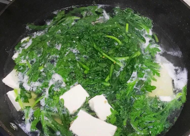 4种绿叶菜是补钙第一名,这5种绿叶菜比牛奶含钙量还高