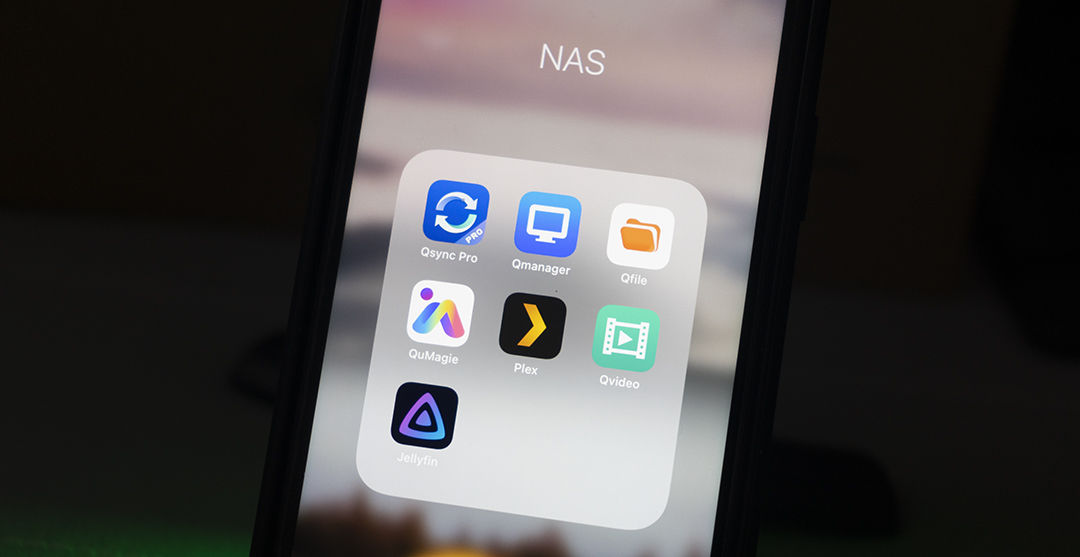 威联通TS-416详测，支持Docker，影音娱乐入门NAS丨西数红盘Plus