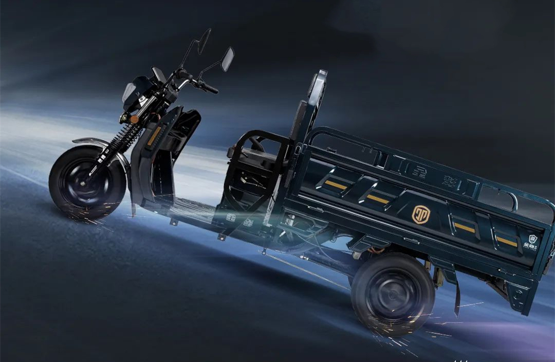 淮海三轮车和金彭三轮车哪个好,金彭48v20a电动三轮车大全价格表