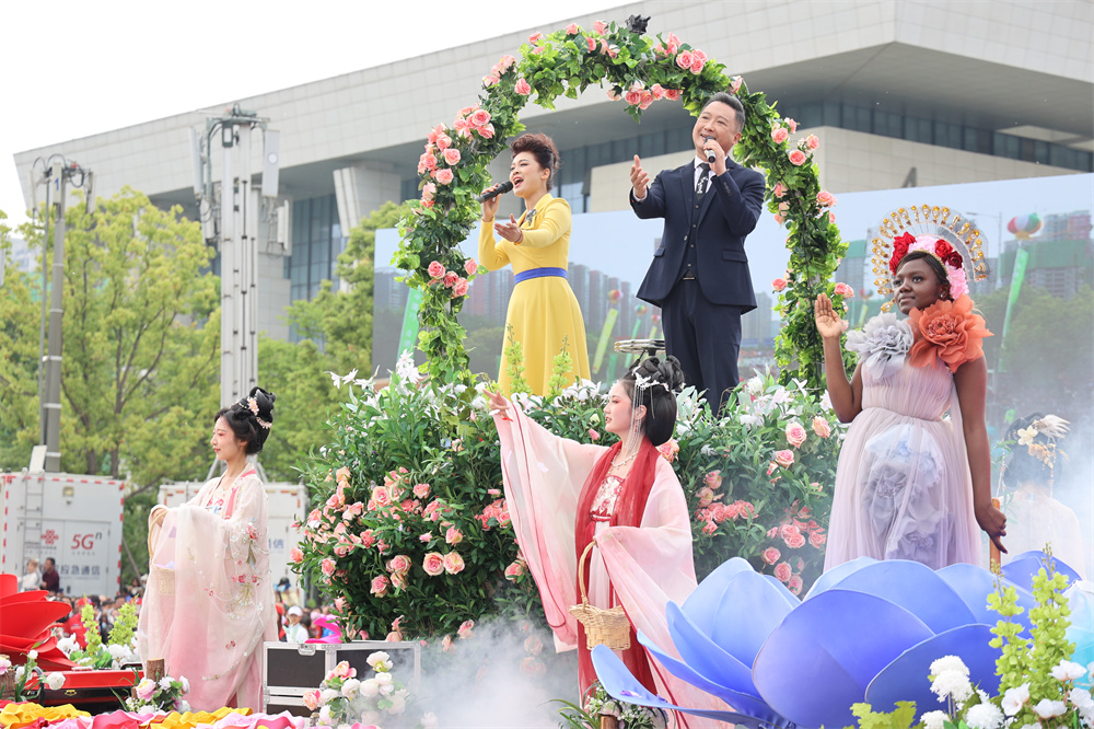 绿色中国行走进大美南阳直播,绿色中国行走进明月山乌兰图雅