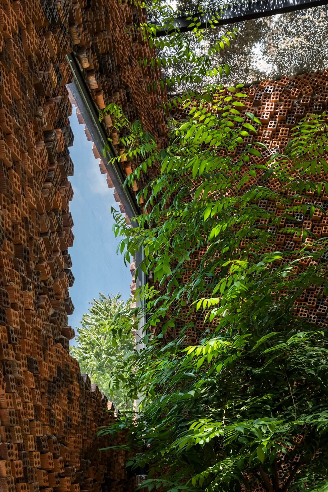 简单爱户型,红砖建筑特殊花样造型