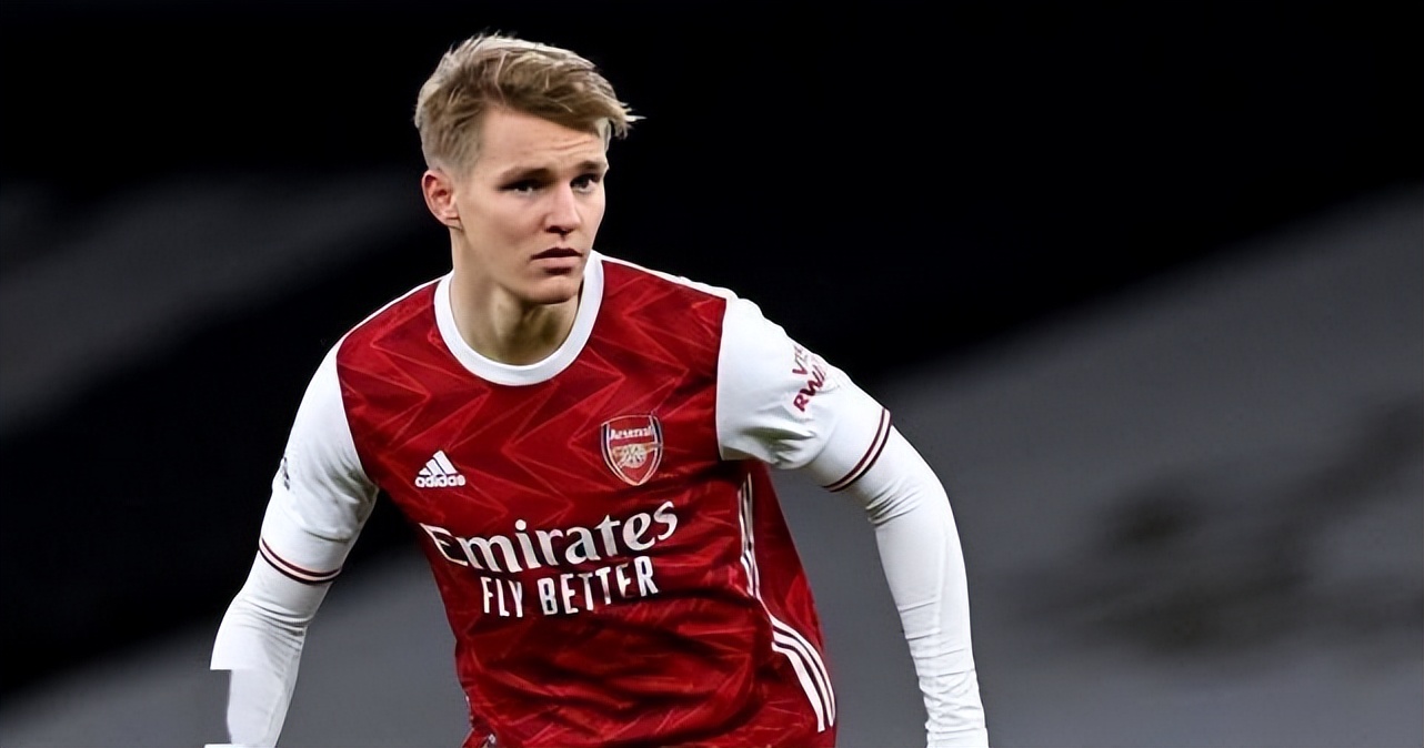 阿森纳冲击三冠王,皇马传奇阿森纳集锦