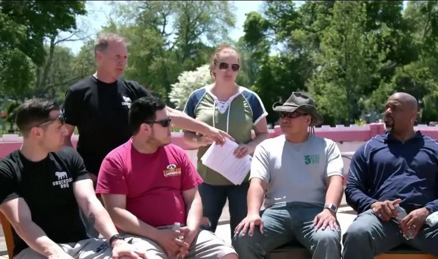 富豪挑战3个月用100元赚100万美元,美国富豪挑战90天挣100万成功了吗