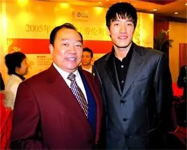 百亿富豪朱树豪：患癌坚持工作，带着氧气瓶看项目，去世留260亿