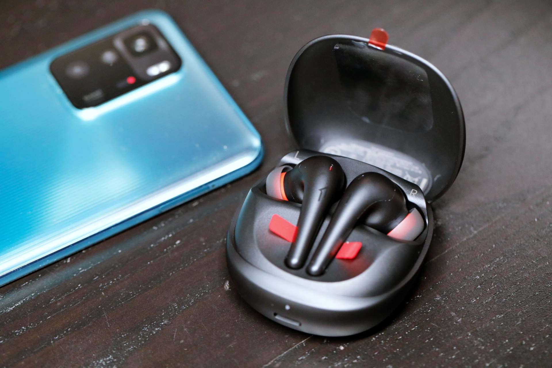 1moreaero空间音频降噪耳机评测,1more万魔舒适豆降噪版耳机测评