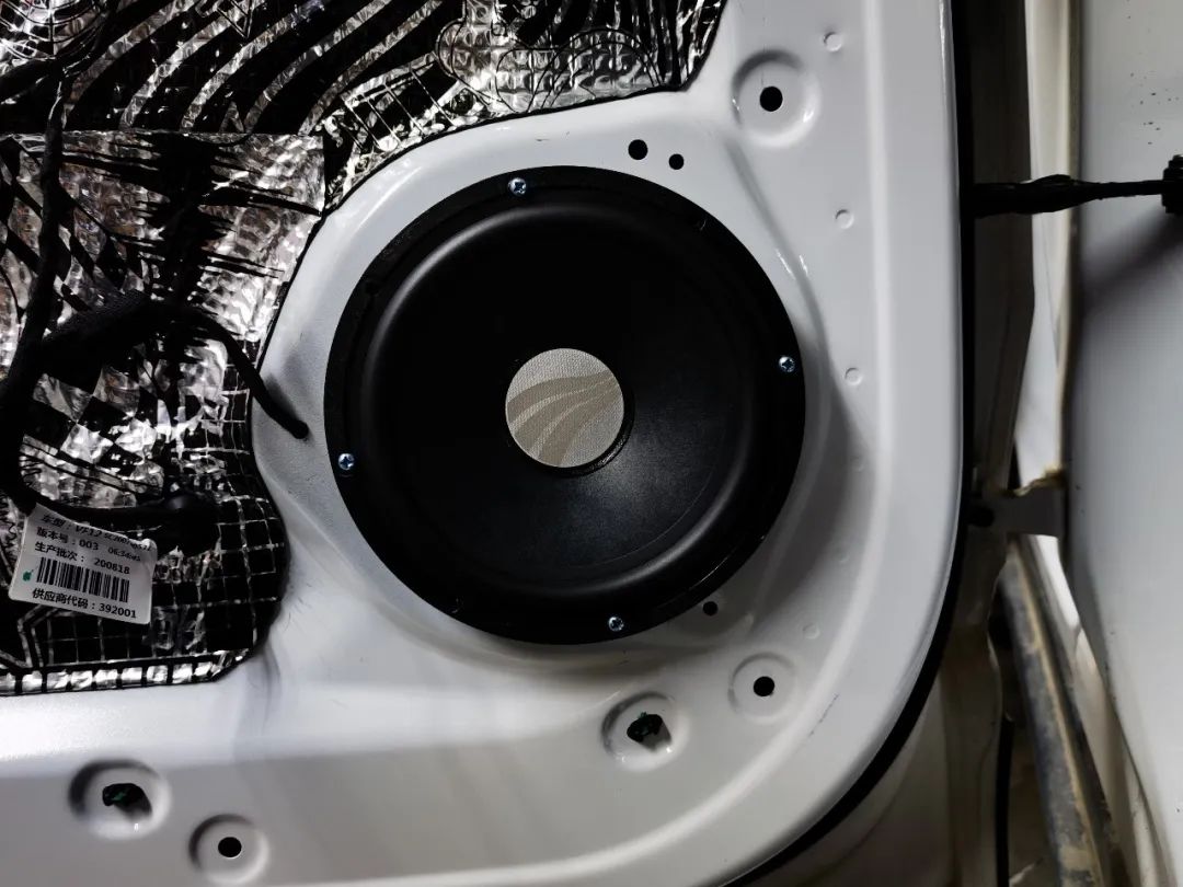 吉利豪越音响效果,吉利豪越音响均衡器最佳设置