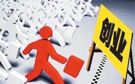 CK凯文克里斯丨逆袭！从小职员到副业大佬，他做了什么？