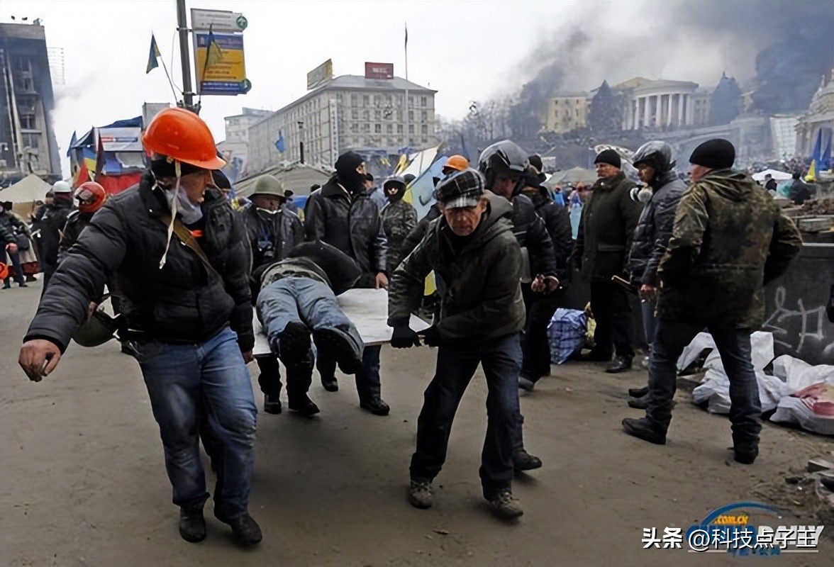 乌克兰欠美国多少武器债,乌克兰欠的军费怎么还