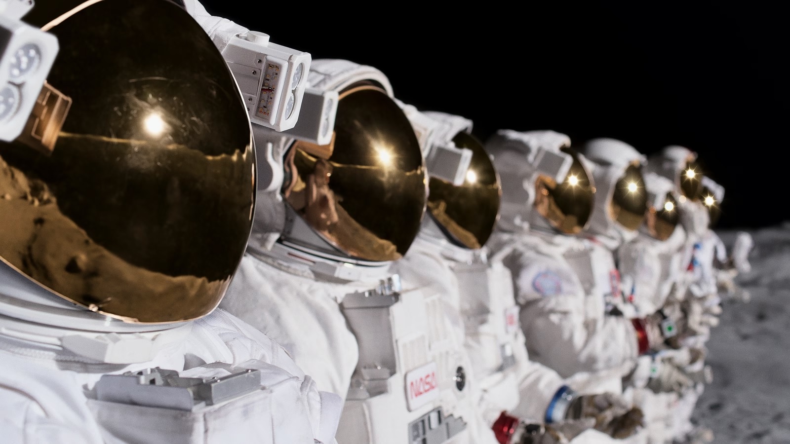 推荐两部好无尿点科幻美剧,科幻硬核的美剧