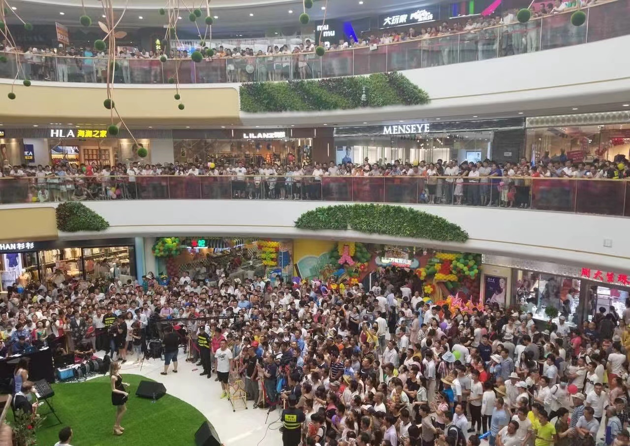 我，20年卖掉深圳房子，花70万在万达开餐饮店，如今肠子都悔青了