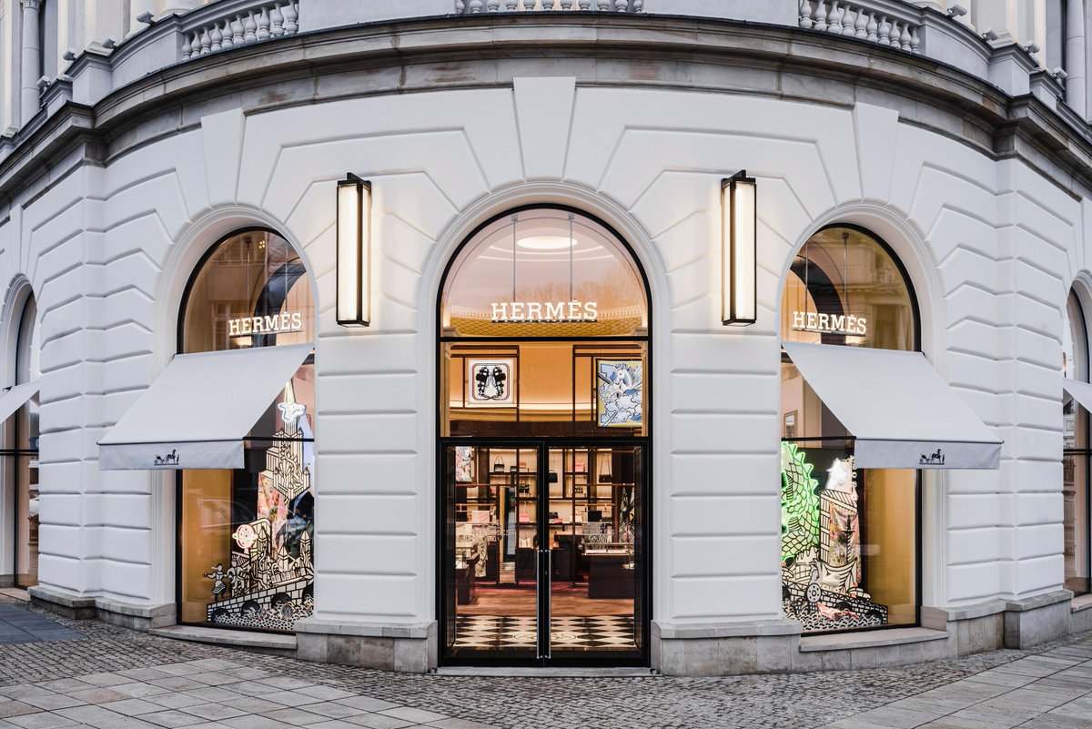 为什么爱马仕包包这么贵而且难买,为什么爱马仕的包包这么贵