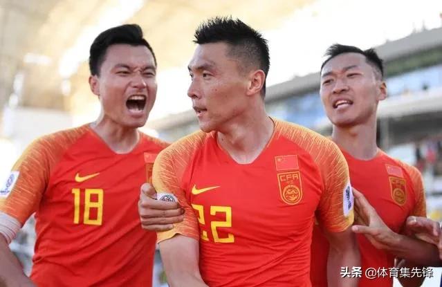 再见！国足福将发文告别国家队，可保护性接应之梗却再难脱离国足