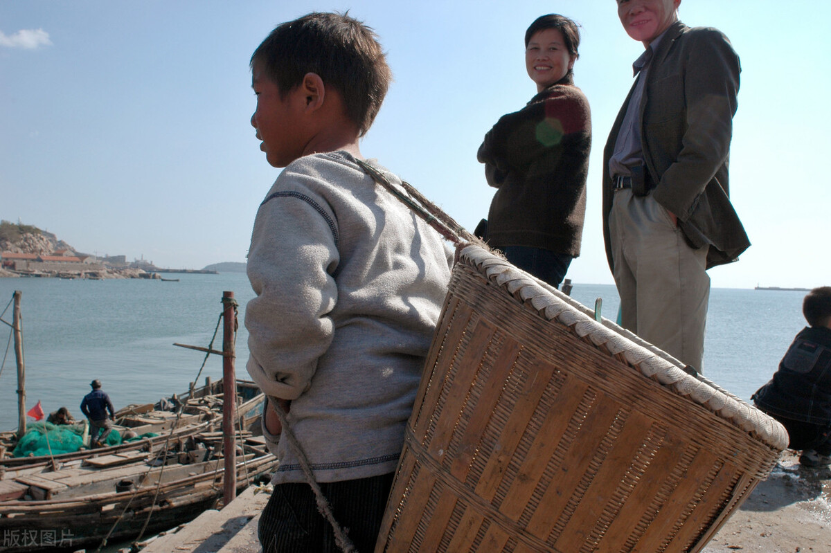 青岛沙子口老渔民,青岛沙子口渔民出海打鱼