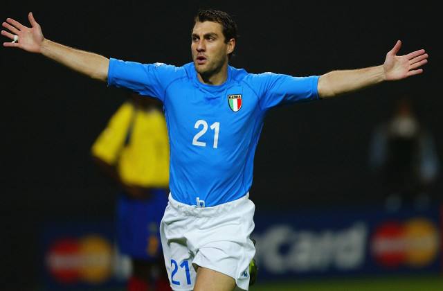 世界足坛史上的三大中锋,足坛十大巨星梅西