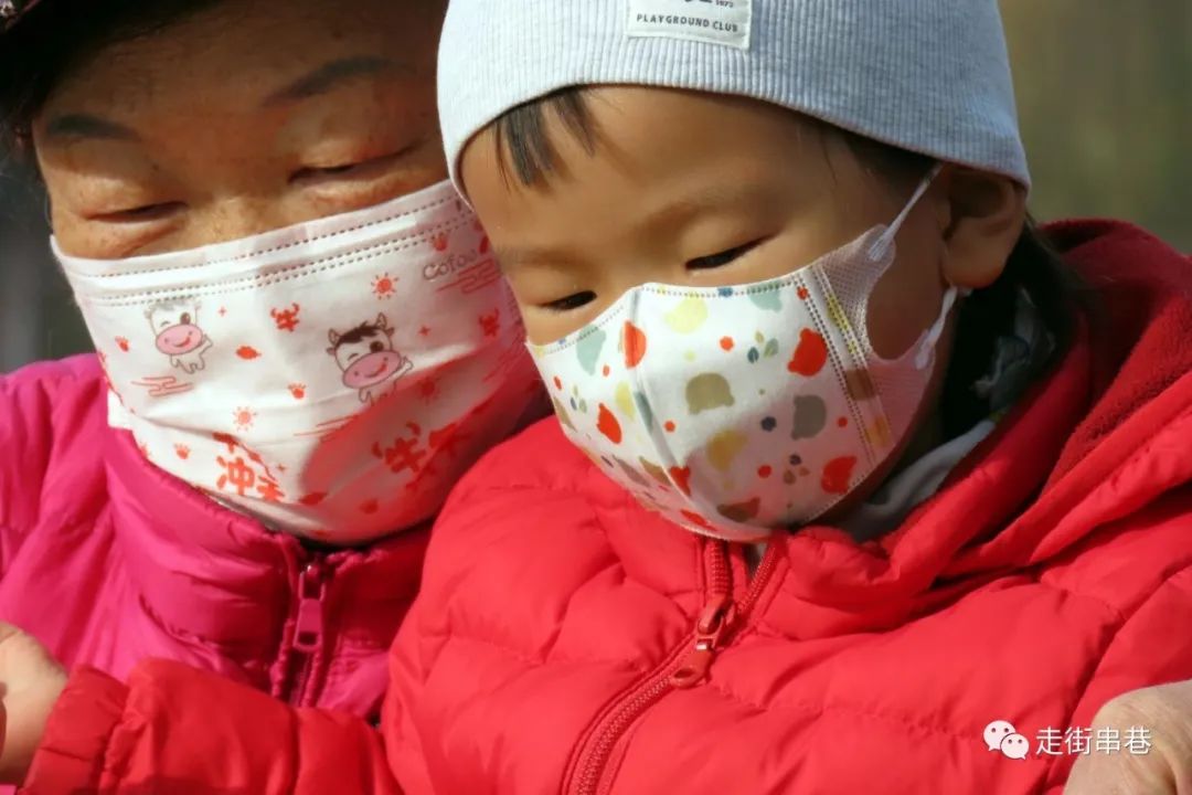 爷孙隔代亲的经典歌曲,爷孙隔代亲