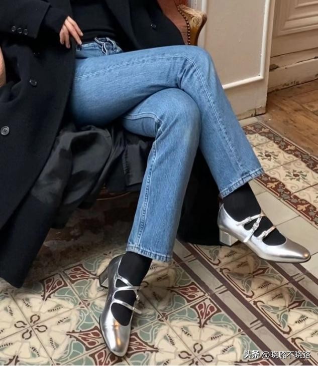 女人有没有气质看体态就知道,女生有没有品味怎么看出来