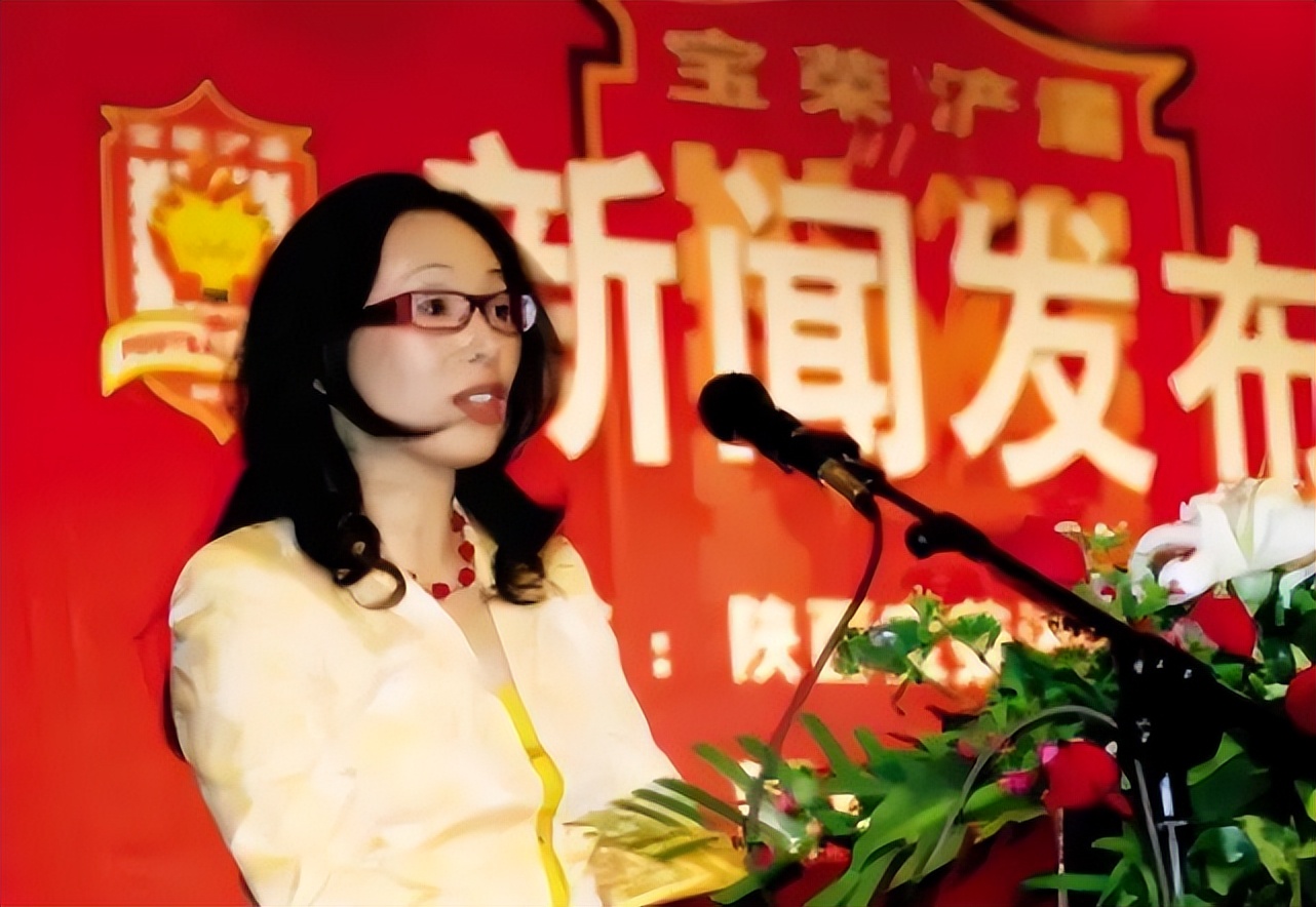 英国男子与华裔女富豪离婚,英国男子和富婆离婚