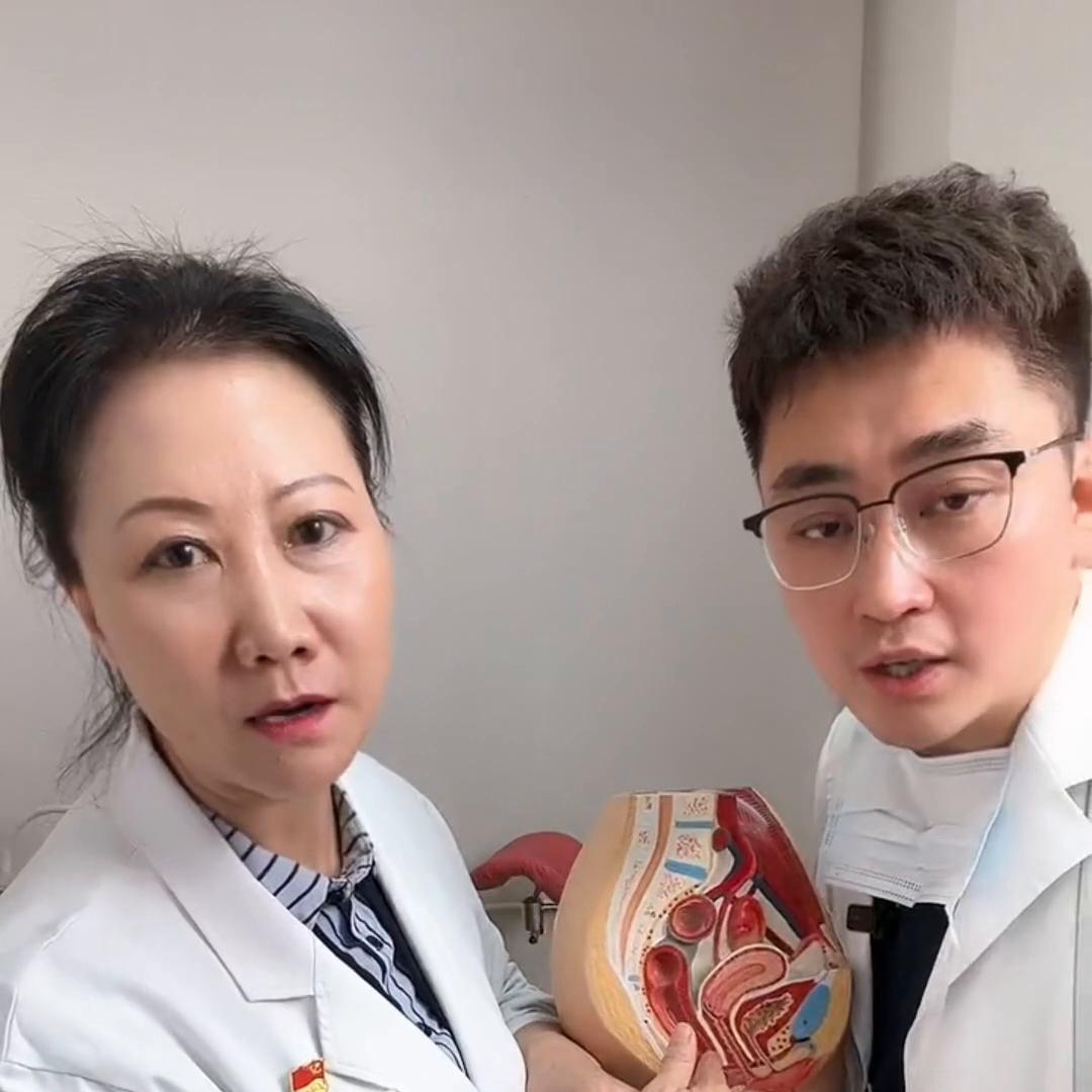 妇科炎症冲洗主要是冲洗还是上药,妇科炎症雾化红光上药治疗好吗